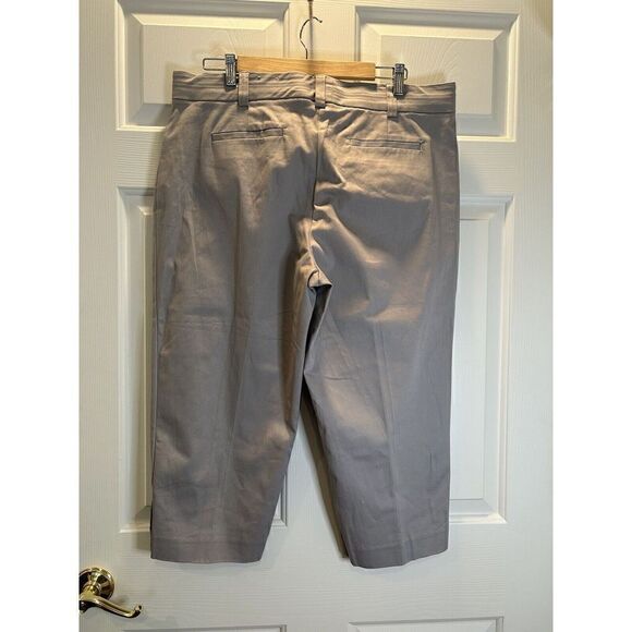 Studio Works Women's size 16 Capri Pants Zip Comfort Waistband Pockets - Picture 3 of 6